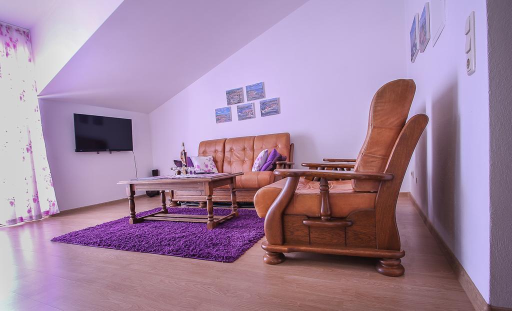 Apartments&Room Babic Kaštela Екстериор снимка