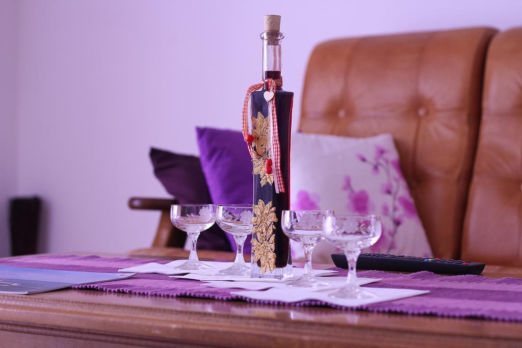 Apartments&Room Babic Kaštela Екстериор снимка